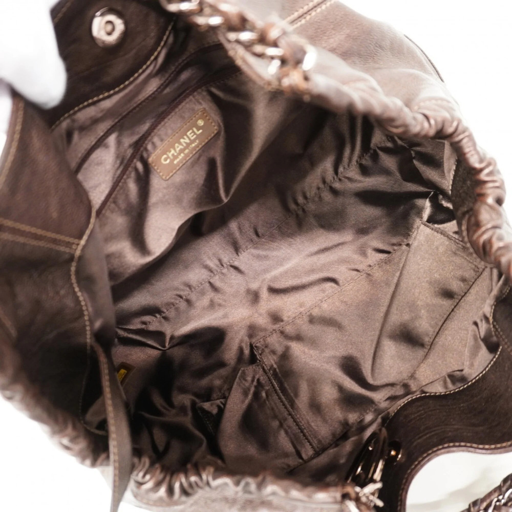 CHANEL Brown Leather Tote Bag - Picture 4 of 9